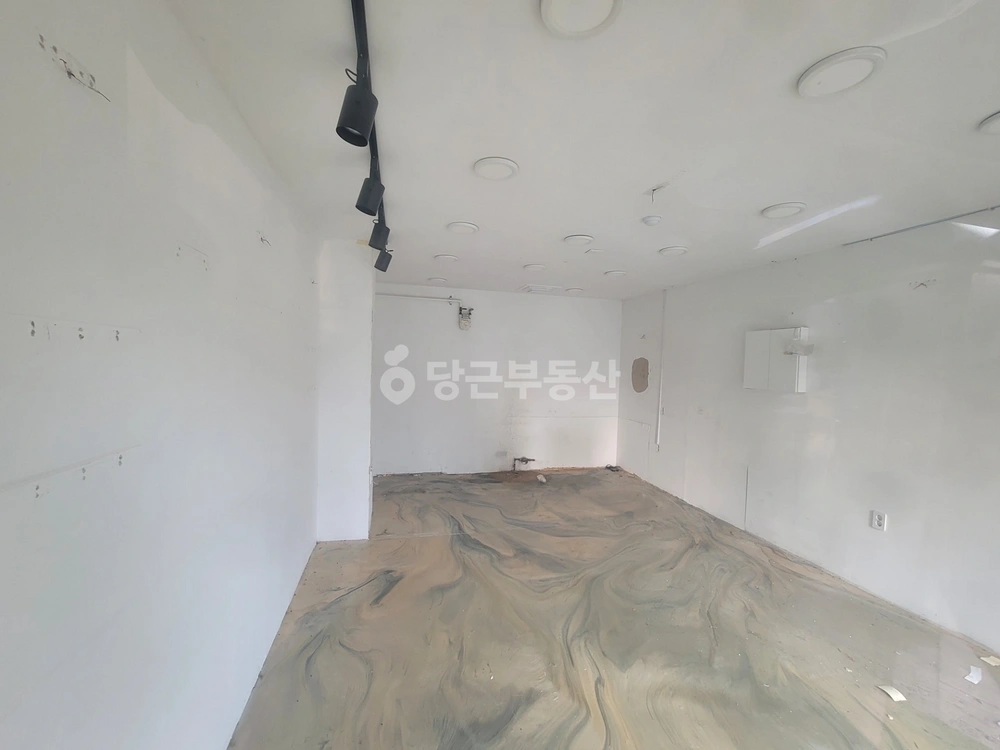 경기도 파주시 금촌동 상가 사진 1
