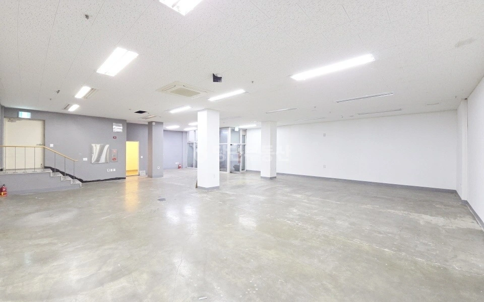 서울특별시 강남구 역삼동 사무실 사진 1