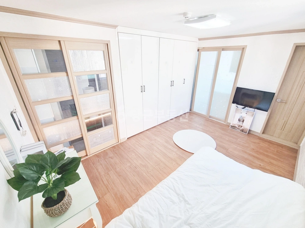 부산광역시 수영구 광안동 원룸 사진 1