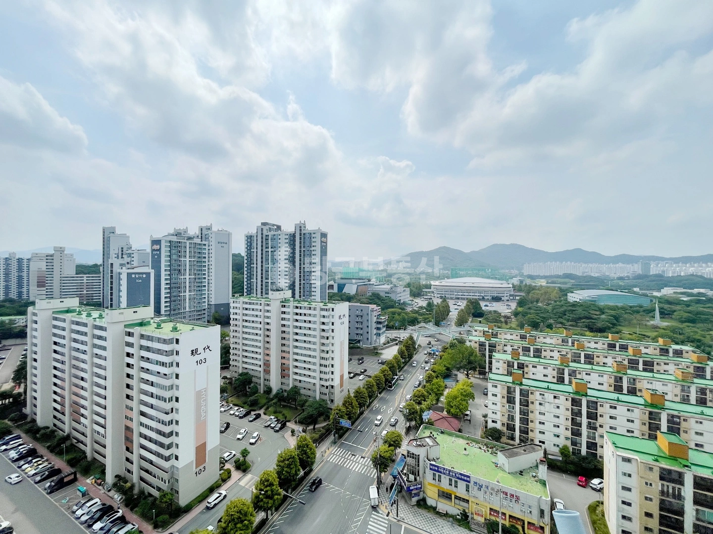 전남광주통합특별시 서구 화정동 아파트 사진 1