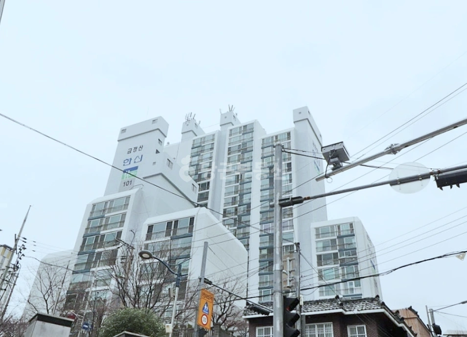부산광역시 금정구 장전동 아파트 사진 1