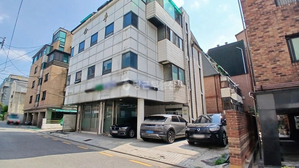 서울특별시 강남구 역삼동 상가 사진 1