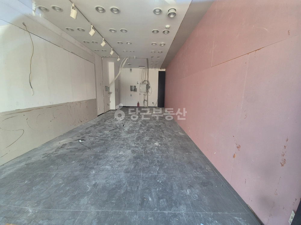 부산광역시 강서구 신호동 상가 사진 1