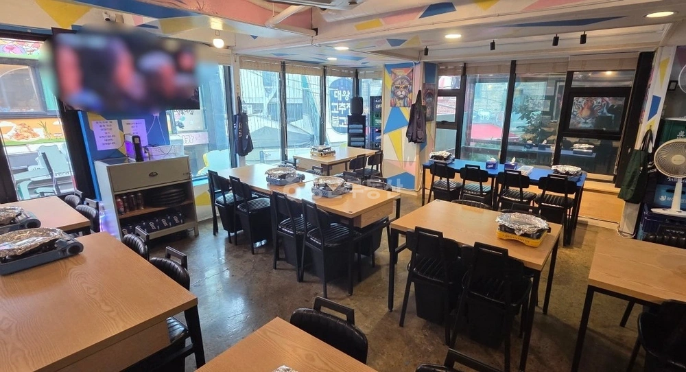 서울특별시 마포구 서교동 상가 사진 1