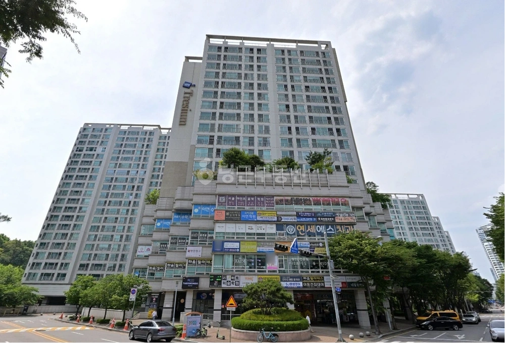 경기도 성남시 분당구 금곡동 상가 사진 1