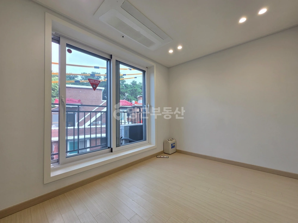 서울특별시 강동구 고덕동 원룸 사진 1
