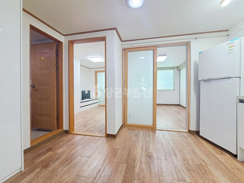 충청남도 천안시 서북구 성정동 빌라(투룸 이상) 사진 1