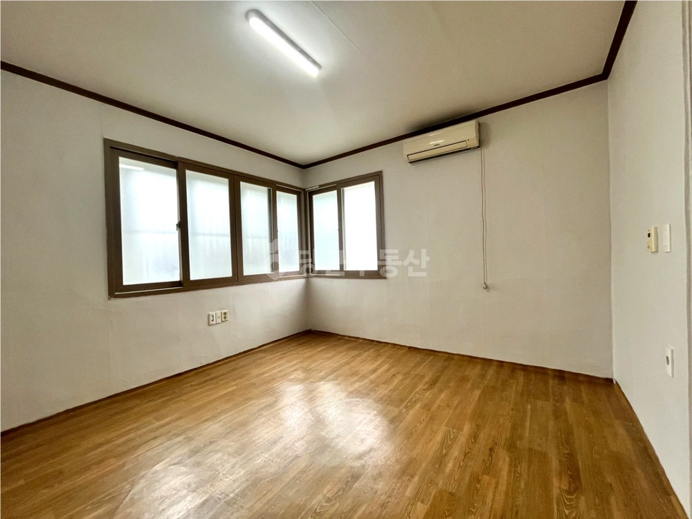 경상남도 창원시 의창구 사림동 원룸 사진 1