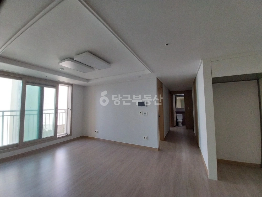 부산광역시 강서구 화전동 아파트 사진 1