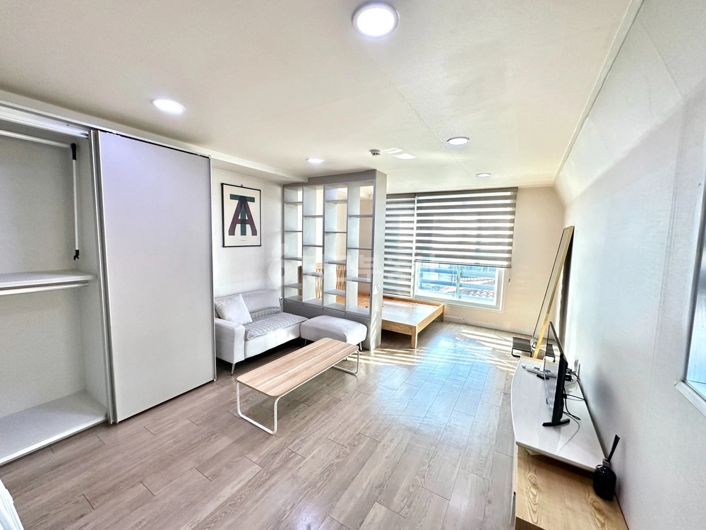 서울특별시 강남구 역삼동 원룸 사진 1