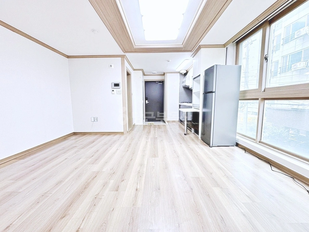 부산광역시 동래구 온천동 오피스텔 사진 1