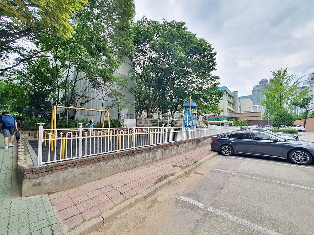 서울특별시 강남구 대치동 아파트 사진 1