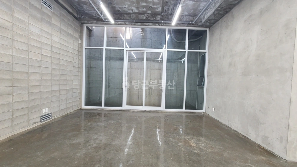 서울특별시 강남구 논현동 상가 사진 1