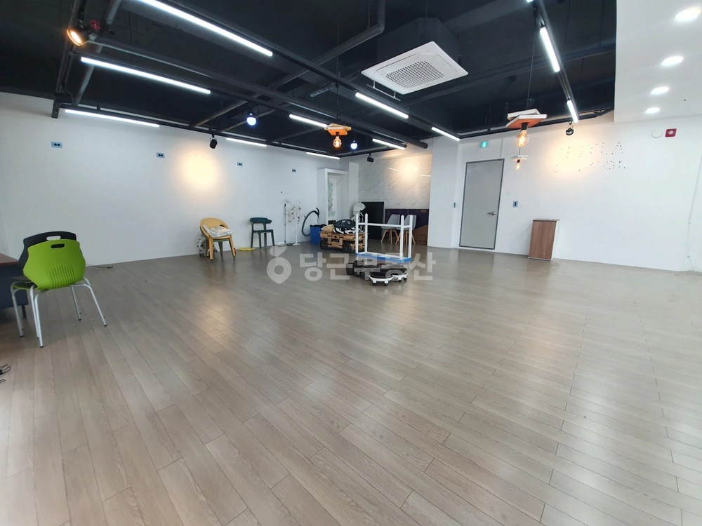 대구광역시 북구 복현동 상가 사진 1