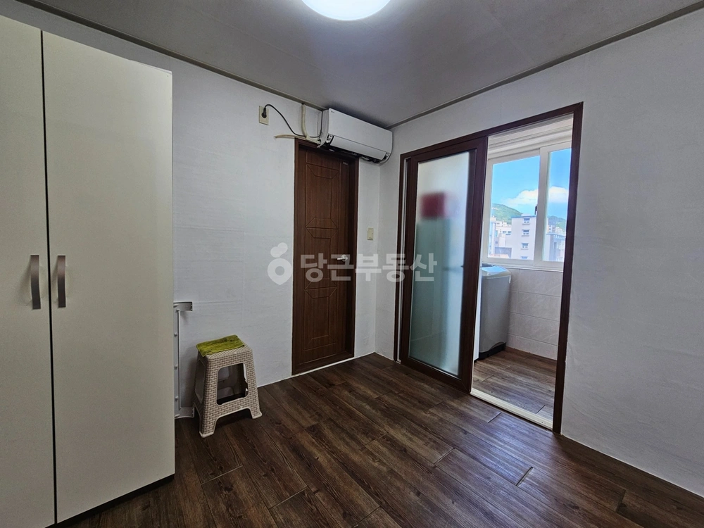 부산광역시 연제구 연산동 원룸 사진 1