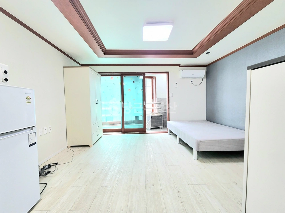 부산광역시 부산진구 부전동 원룸 사진 1