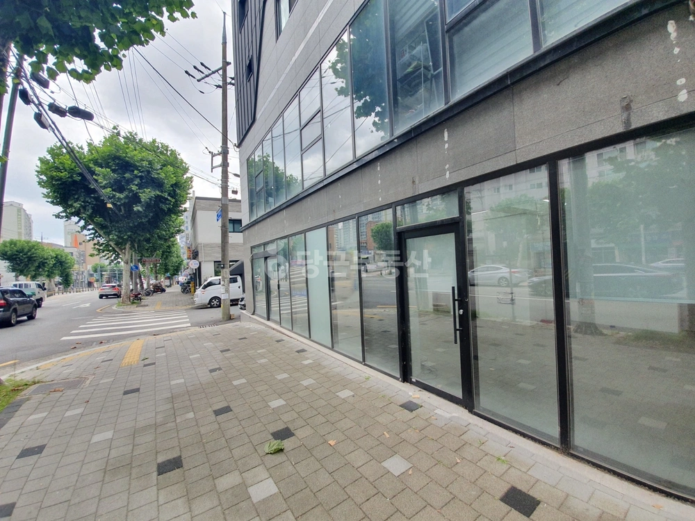 대구광역시 북구 산격동 상가 사진 1
