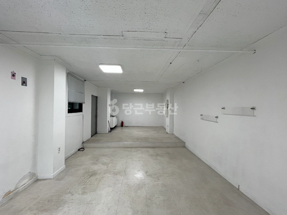 충청남도 천안시 서북구 쌍용동 상가 사진 1
