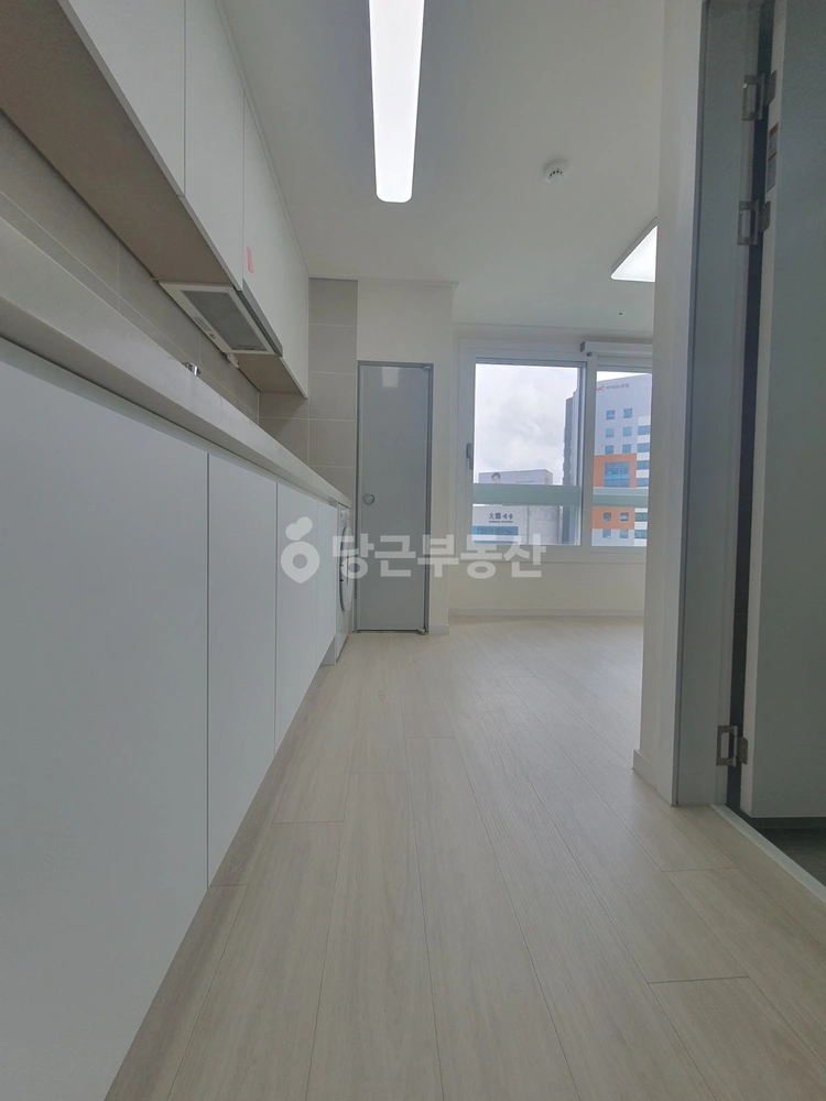 부산광역시 동래구 수안동 오피스텔 사진 1