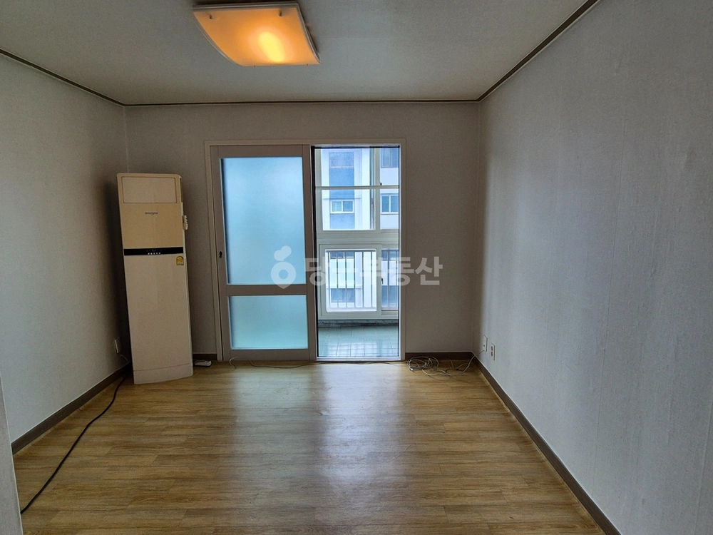 제주특별자치도 서귀포시 동홍동 아파트 사진 1