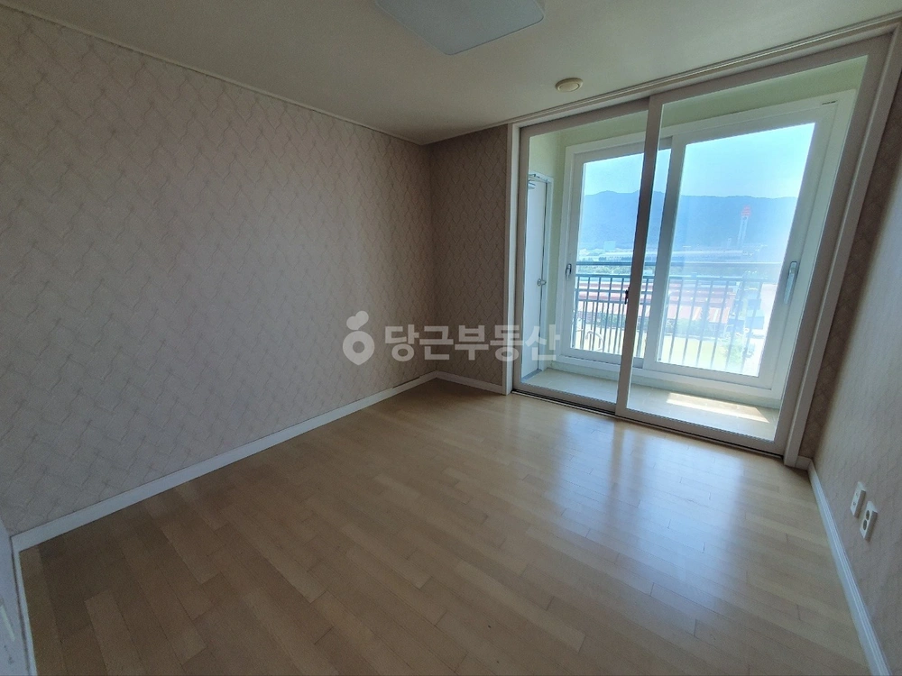 경상남도 창원시 성산구 내동 아파트 사진 1