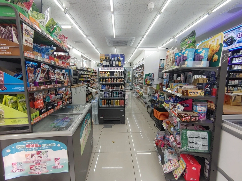 서울특별시 강남구 신사동 상가 사진 1