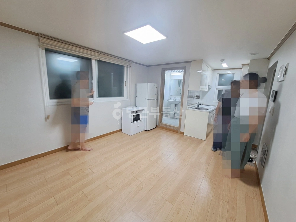 서울특별시 강남구 논현동 원룸 사진 1