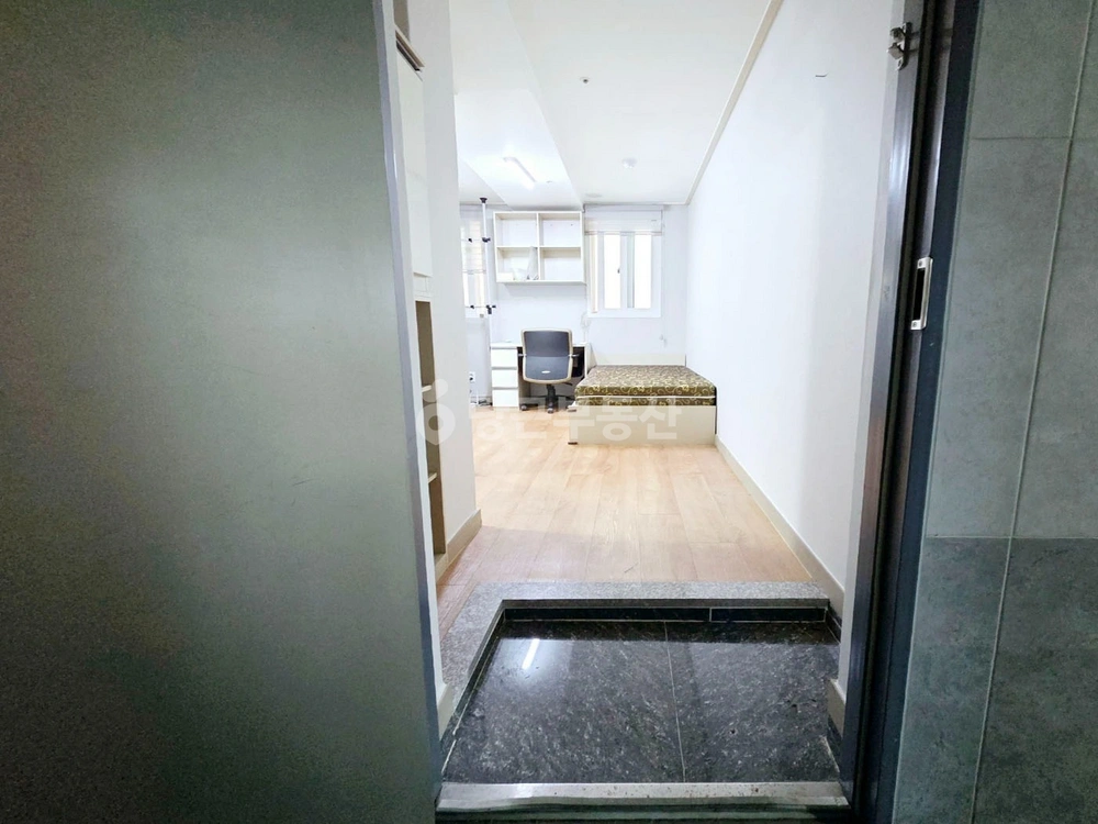 서울특별시 동작구 노량진동 원룸 사진 1