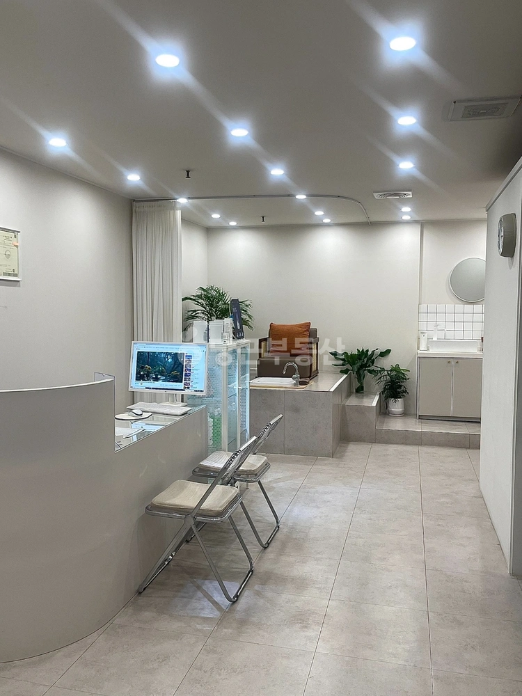 경기도 고양시 일산서구 주엽동 상가 사진 1