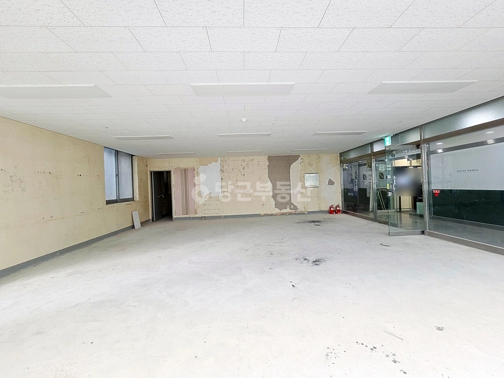 충청남도 천안시 서북구 불당동 상가 사진 1