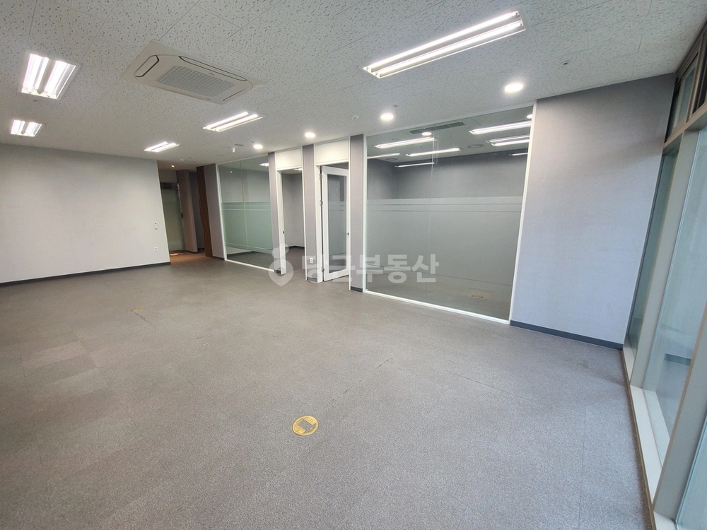 경기도 의왕시 포일동 사무실 사진 1