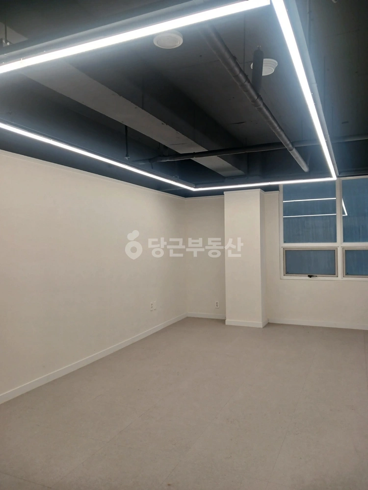 충청남도 천안시 서북구 불당동 상가 사진 1