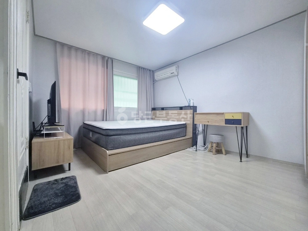 서울특별시 강남구 논현동 원룸 사진 1