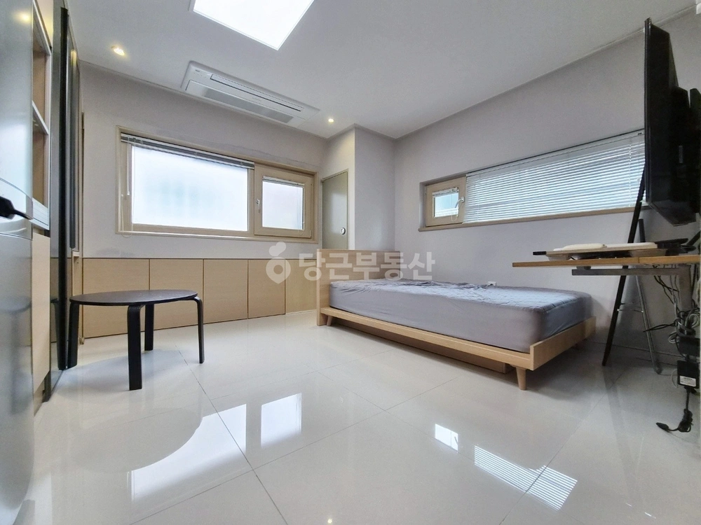 서울특별시 강남구 논현동 원룸 사진 1