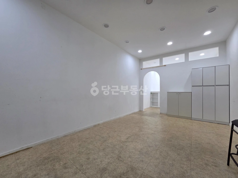 대구광역시 수성구 지산동 상가 사진 1