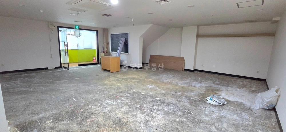 서울특별시 관악구 봉천동 상가 사진 1