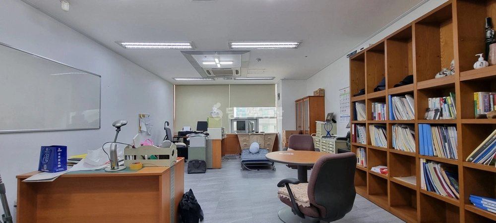 경기도 고양시 일산동구 장항동 사무실 사진 1