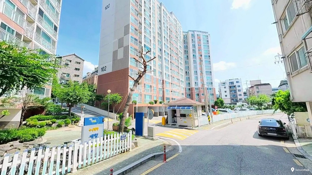 경기도 수원시 권선구 탑동 아파트 사진 1