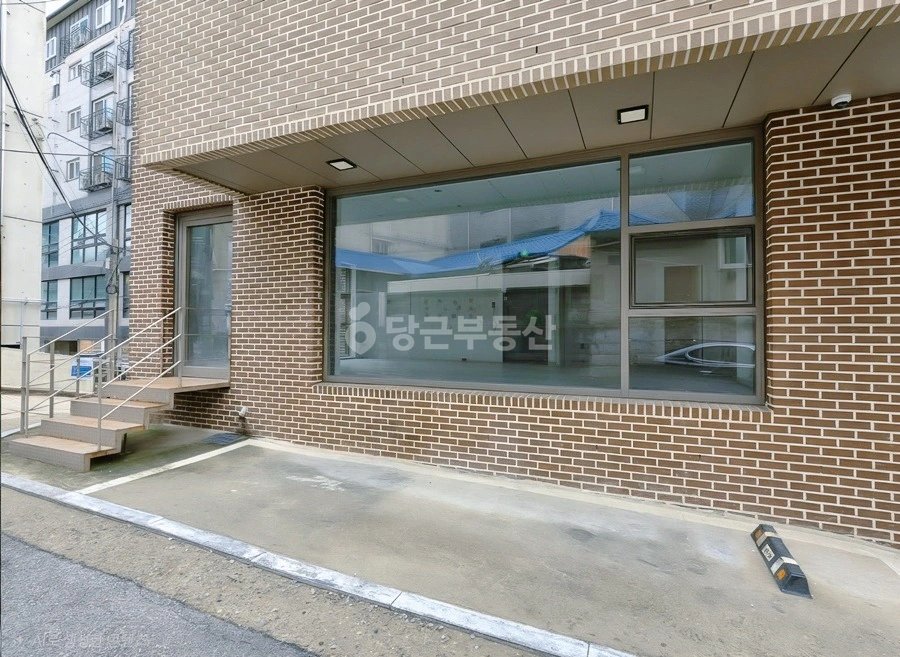 서울특별시 마포구 상암동 상가 사진 1
