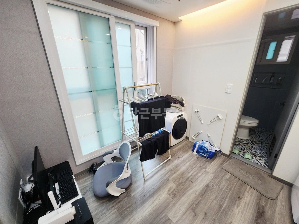 서울특별시 관악구 봉천동 오피스텔 사진 1