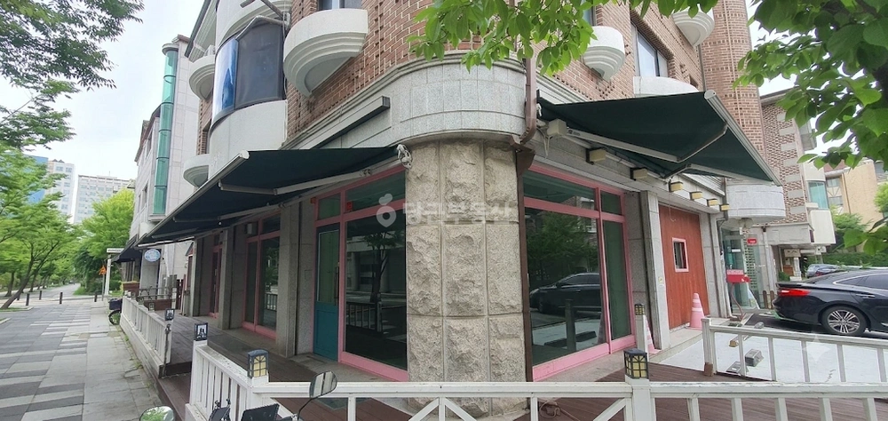 경기도 고양시 일산동구 정발산동 상가 사진 1