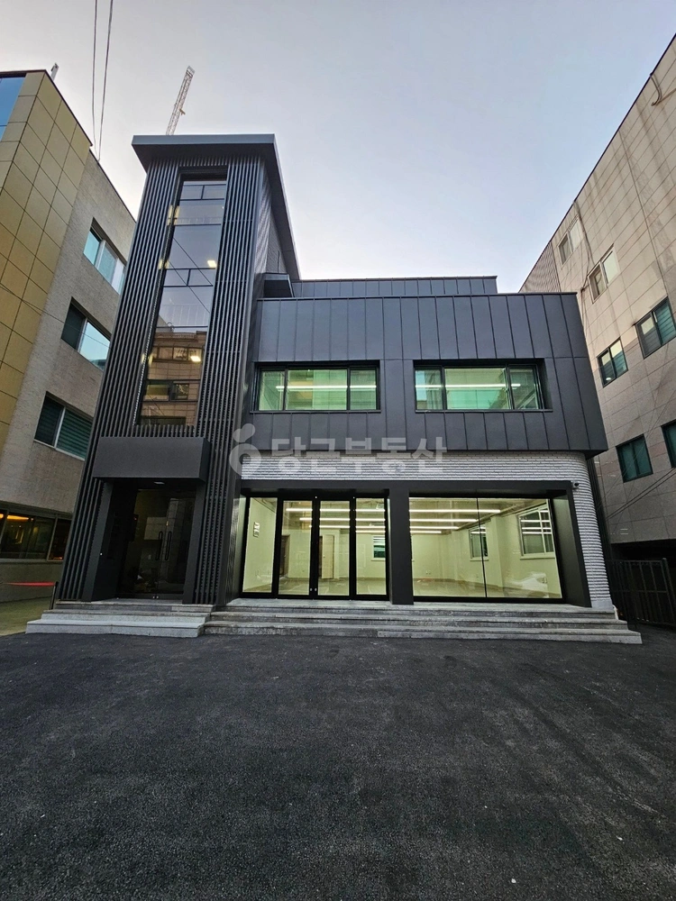 서울특별시 서초구 서초동 건물 사진 1
