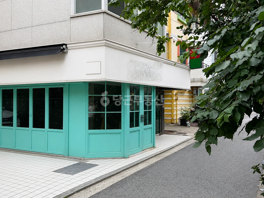 서울특별시 마포구 서교동 상가 사진 1