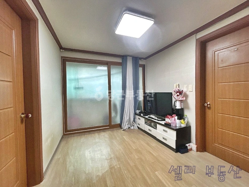 대전광역시 유성구 봉산동 빌라(투룸 이상) 사진 1