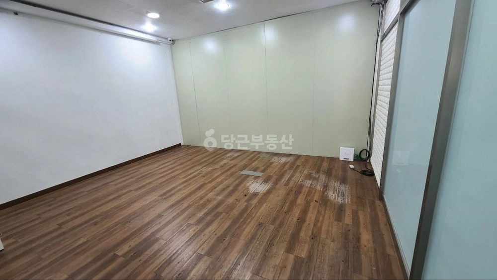 경상남도 창원시 성산구 상남동 상가 사진 1