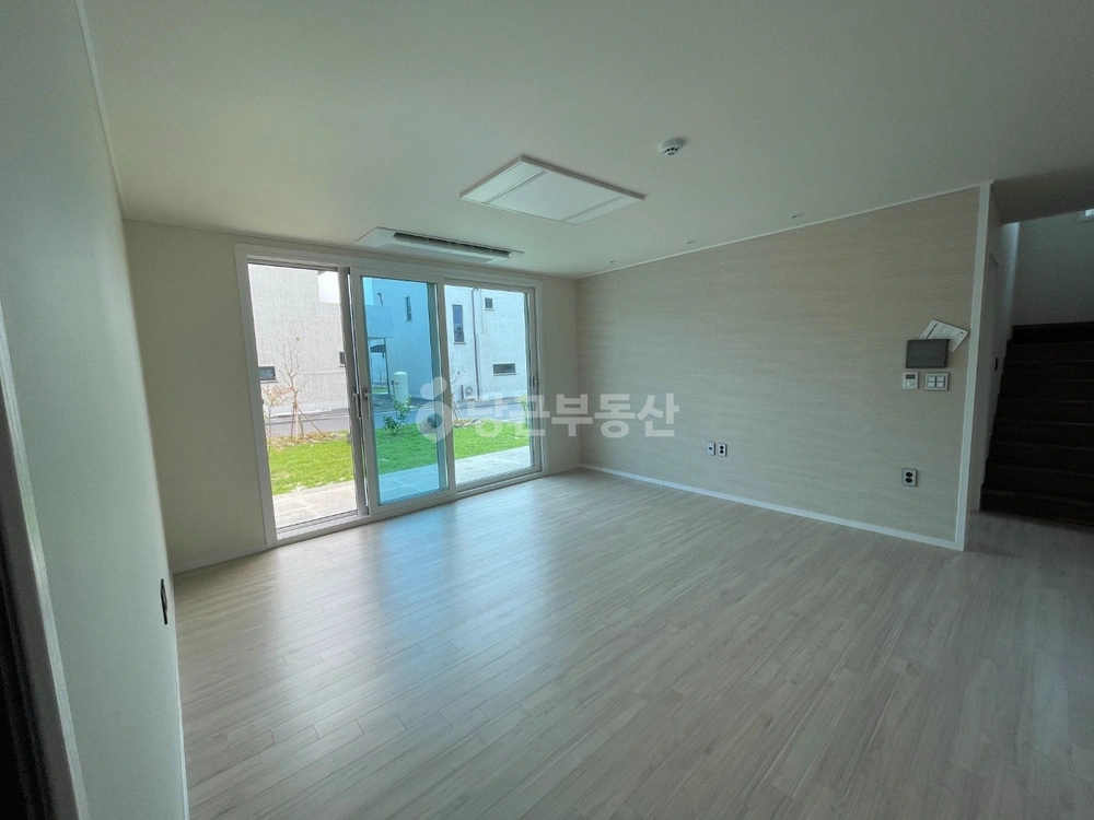 제주특별자치도 제주시 조천읍 단독/전원주택 사진 1
