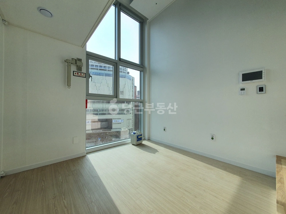 서울특별시 관악구 봉천동 오피스텔 사진 1