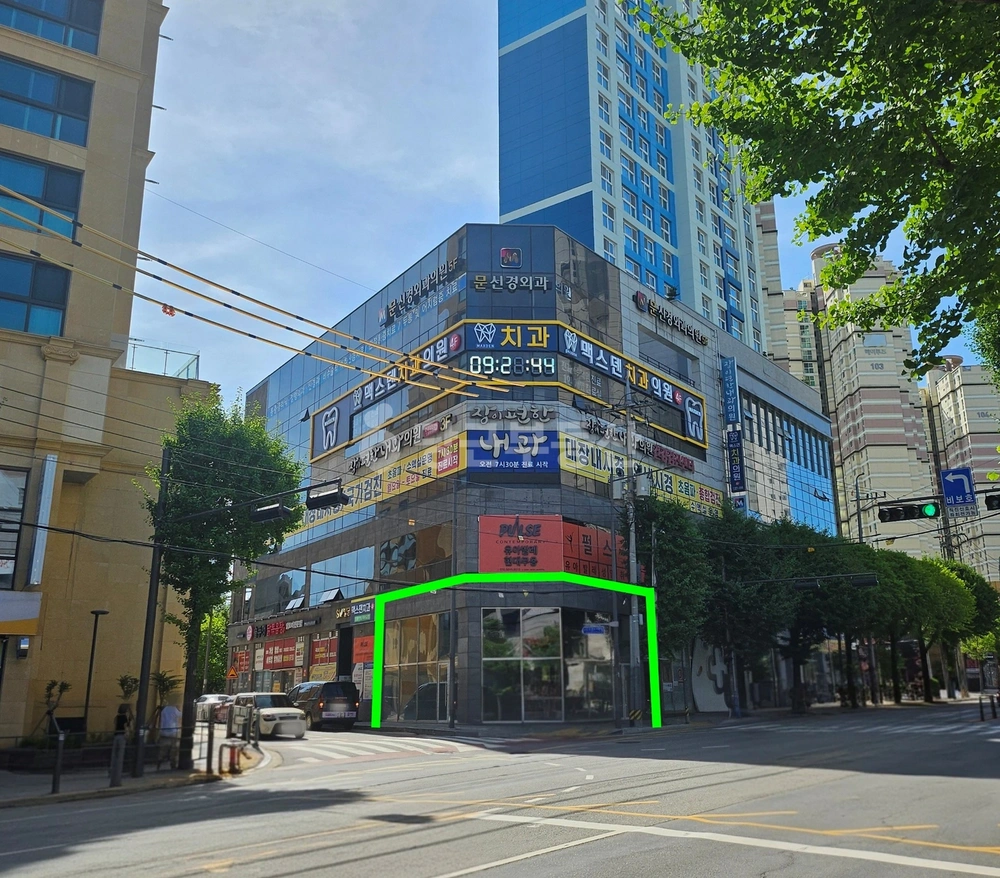 전남광주통합특별시 남구 주월동 상가 사진 1