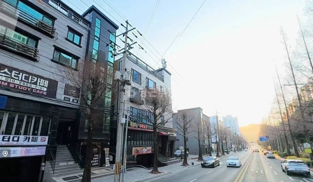 경상남도 창원시 의창구 팔용동 상가 사진 1