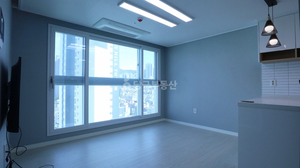 부산광역시 연제구 연산동 아파트 사진 1